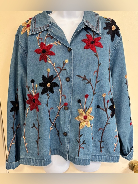 Tantrums Jackets & Blazers - Vintage Embroidered Floral Denim Button-Up Jacket - Red, Black, Gold Flowers